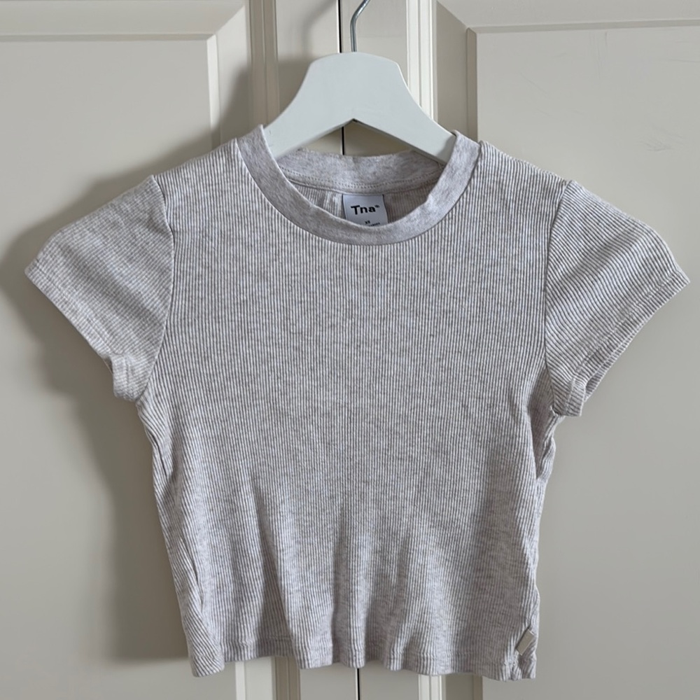 TNA Light Gray Ribbed Short Sleeve Tee